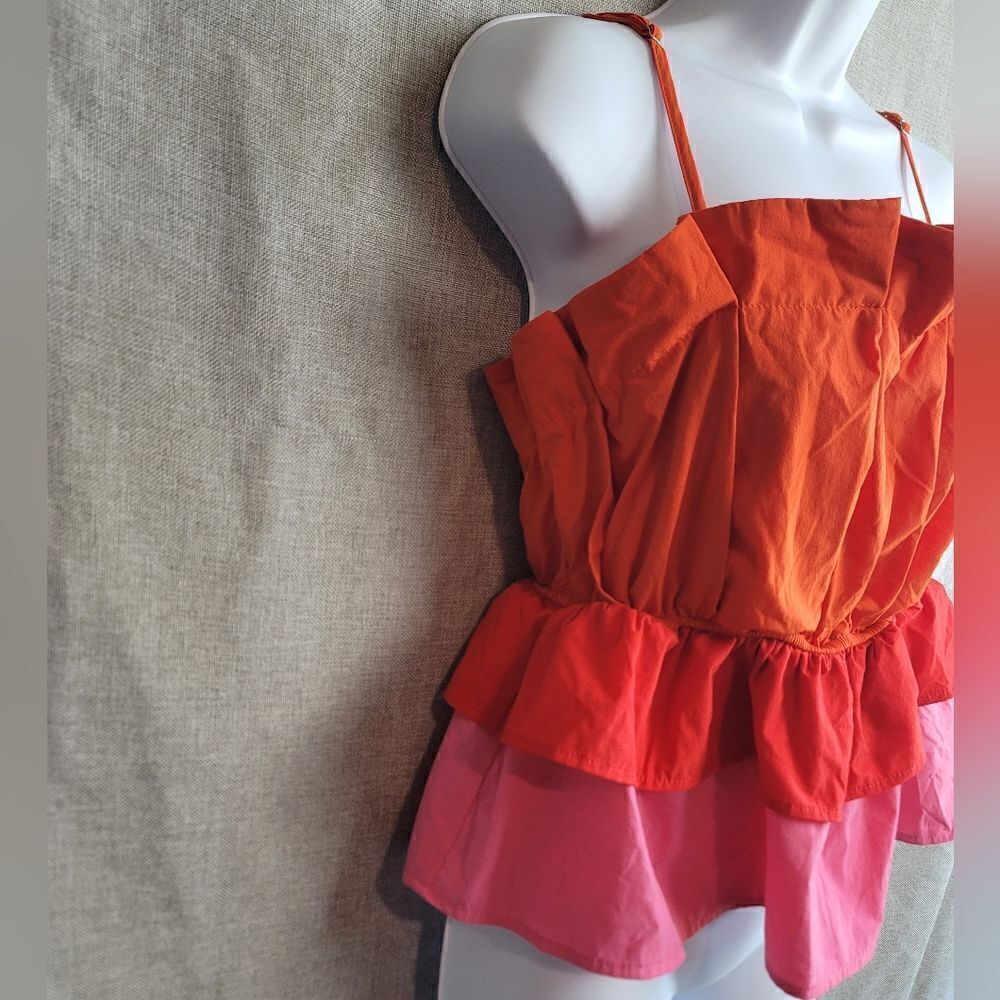 TCEC Pleated Colorblock Tank - Picture 5 of 9